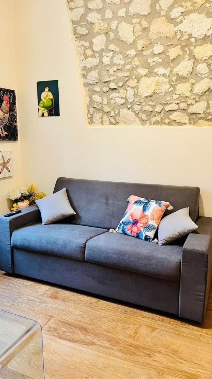 Lily Ca Apartment Cagliari Luaran gambar